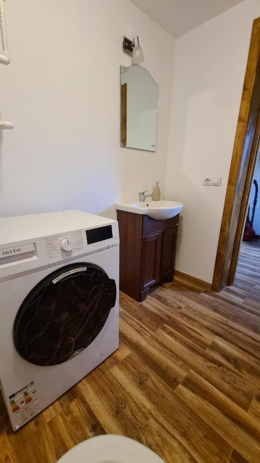 Casa Bunicilor Din Oncesti Villa Exteriör bild